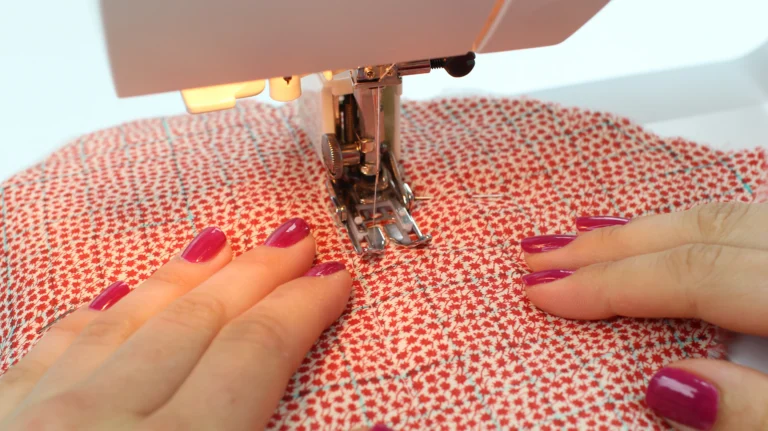 Machine quilting fabric for a quilted wash bag