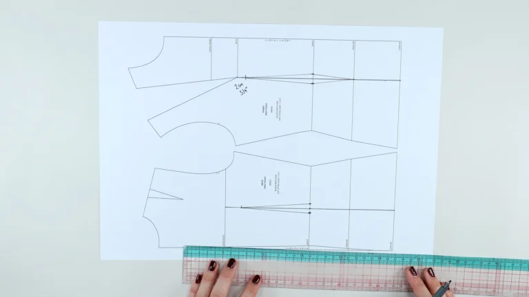 Drawing the top of the waist dart in the back of a bodice block