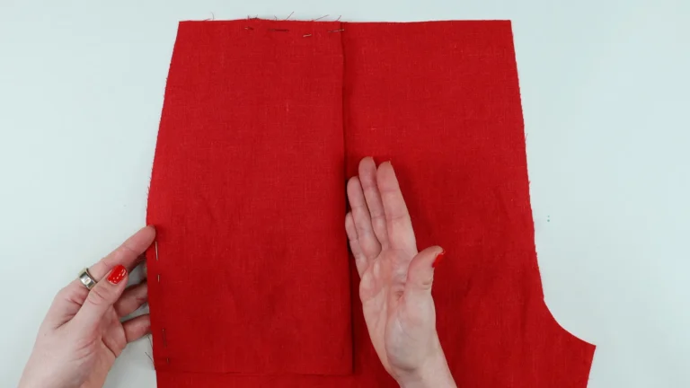 Pocket bag from the wrong side, folded along the folded edge