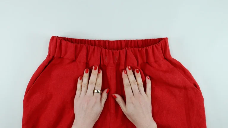 Finished waistband with elastic inserted